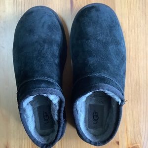 UGG W Classic Slipper size 7